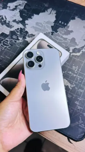 iPhone 15 pro max 512 gigas