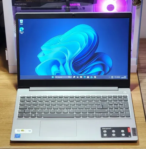 Notebook Lenovo Impecável com garantia