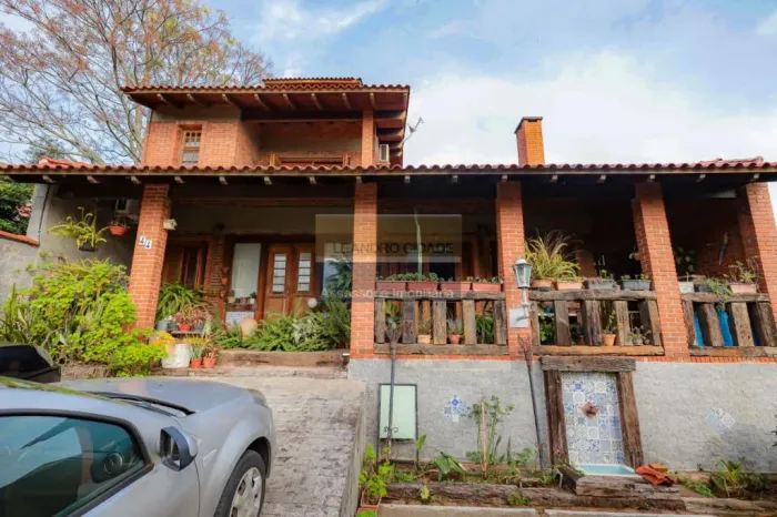 Casa de condomínio 3 dormitórios - Bairro Cantegril
