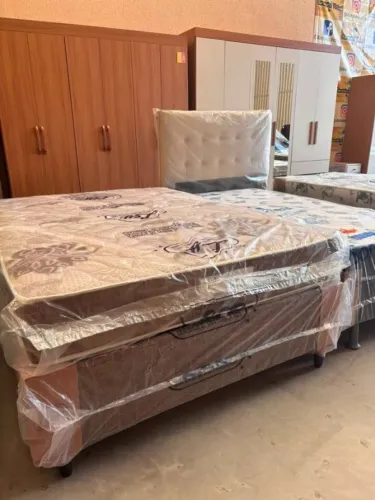 Cama Casal Padrão Moderna - Conforto e Elegância para seu Quarto