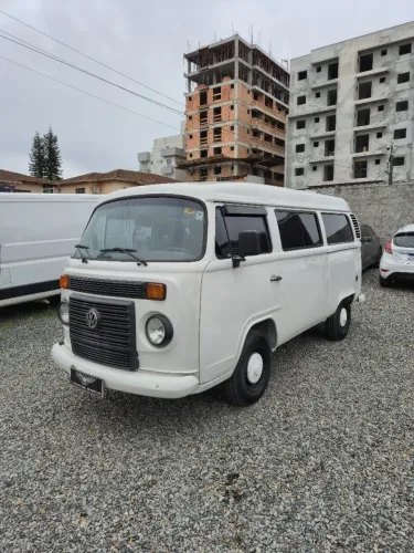 Volkswagen Kombi Standard 1.4 MI Total Flex 8V 2010