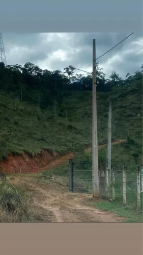 Vende ser terreno para sítio