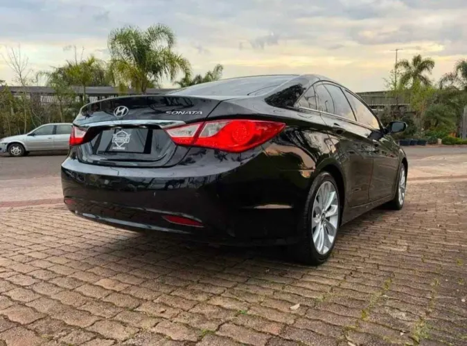 Hyundai Sonata 2.4 16V 182cv 4P Aut. 2012