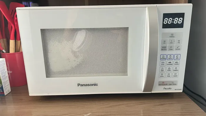Microondas Panasonic ,muito muito novo!