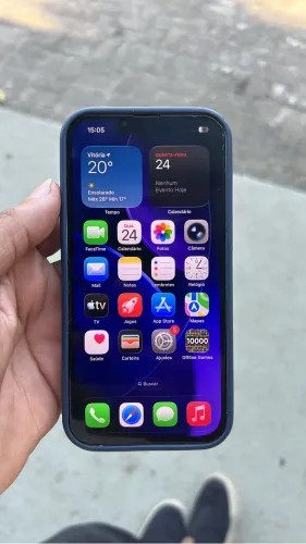 iPhone 13