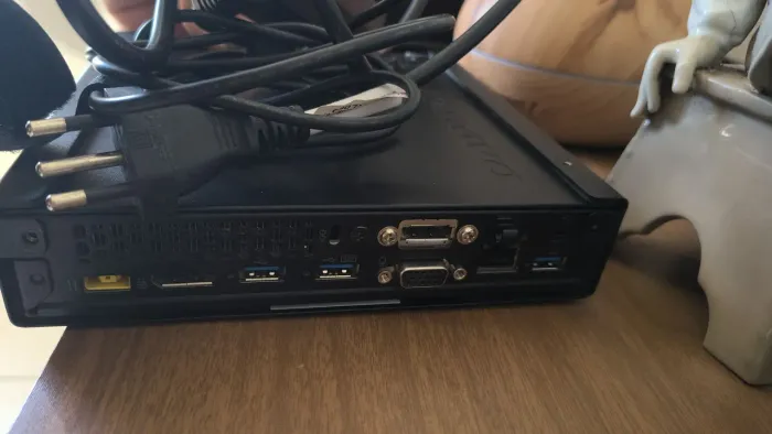 Lenovo ThinkCentre Tiny - 8GB RAM | SEM