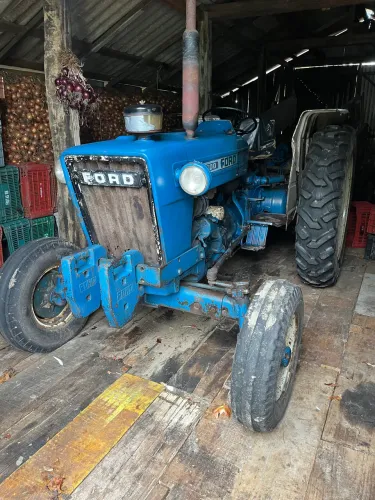 Trator