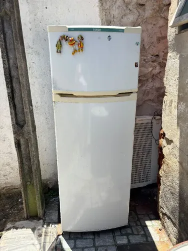 Geladeira pra venda de peças