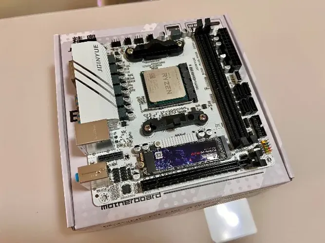 Placa Mãe AM4 Mini ITX B350i Plus - Novo