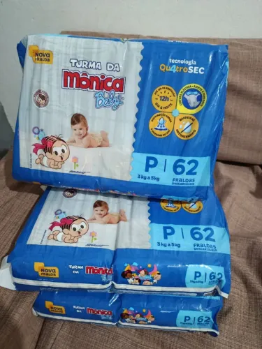 Fralda P 62 unidades por pacote 