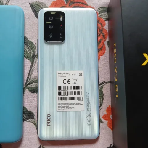 Vende se celular SEMI NOVO sem marcas de uso poço x3 GT 256gigas de memória