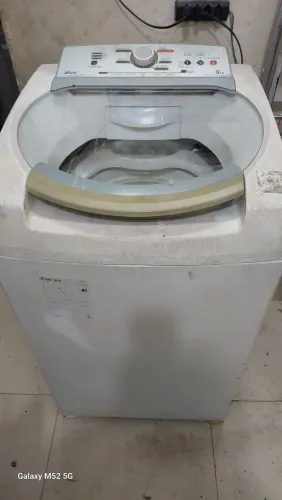 Máquina de lavar roupas 9 kg Brastemp 