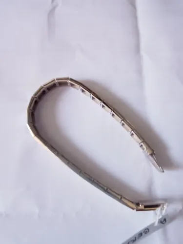 Pulseira em ouro branco modelo retângula coleção Antônio Bernardo 