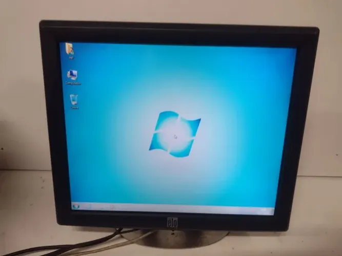 Monitor tela touch elo.