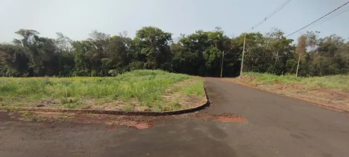 Terreno de Esquina Condomínio Flor de Laranjeira 500m2 Mandaguaçu -Pr,R$ 130.000,00