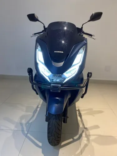 PCX Cinza baixo km aceito consórcio cartão em 10 financiamento sem entrada 