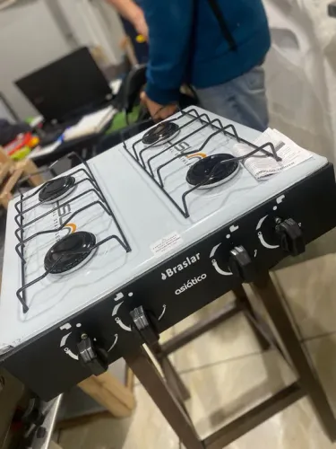 Fogão 4 Bocas A Gás Reforçado De Mesa