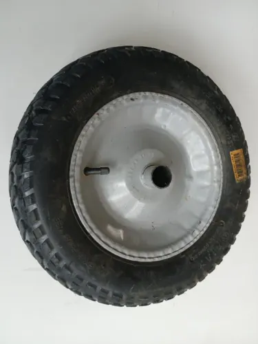 Roda para carrinho de mão completa com roda de chapa para eixo uma polegada pneu e camara 