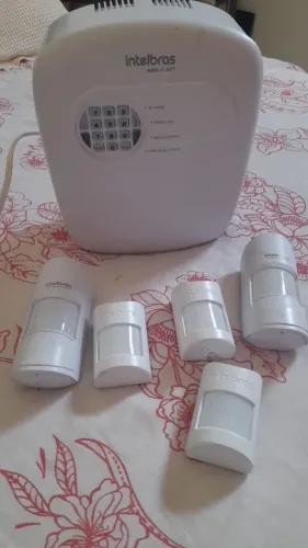 Kit alarme e 5 sensores (Intelbrás ANM 24 NET)