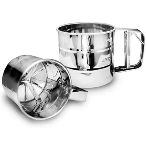 Peneira Polvilhador De Inox Tipo Caneca Com Gatilho 10cm