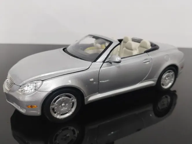 Miniatura Lexus sc430 welly 1/24 raridade