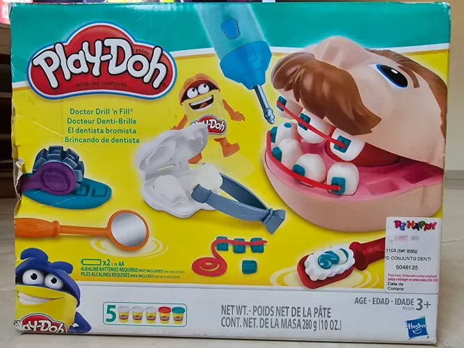 Play-Doh Brincando de Dentista