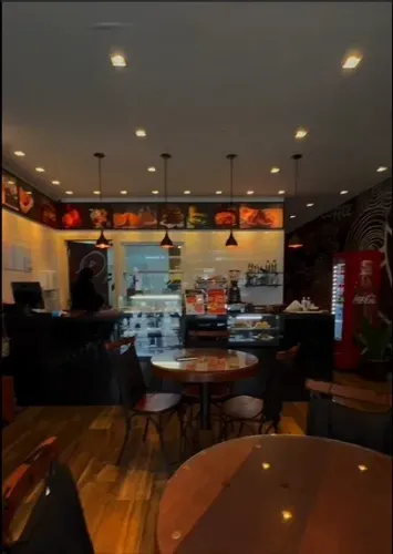 CAFETERIA COMPLETA À VENDA - PONTO ESTRATÉGICO