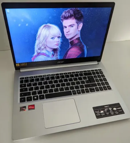 Notebook Acer Aspire 5 Ryzen 7 5700U 8 Núcleos Vega 10 2GB (74 Dias de Uso)