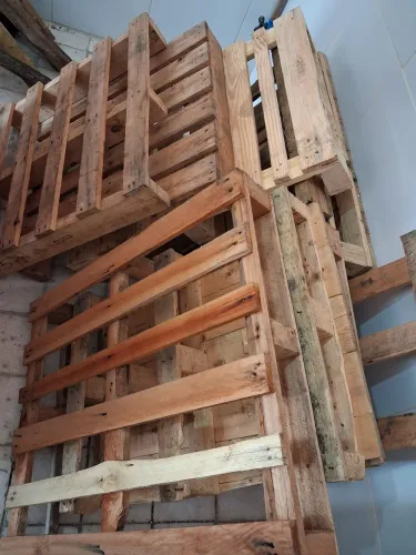 Pallets de Madeira para Organização