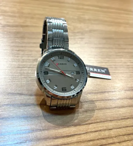 Relógio Masculino Curren em Aço Prata ? elegância e resistência em cada detalhe!