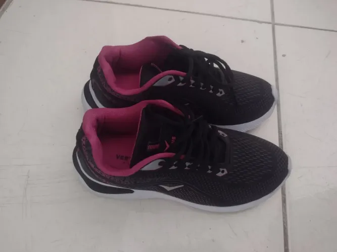 Tênis feminino