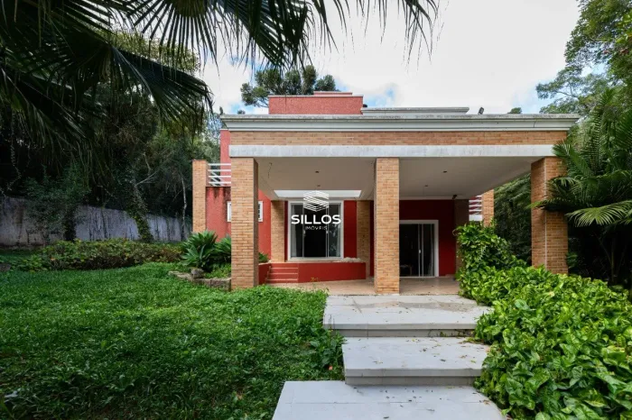 Casa de luxo à venda com 4 quartos no Jardim Amélia em Pinhais/PR