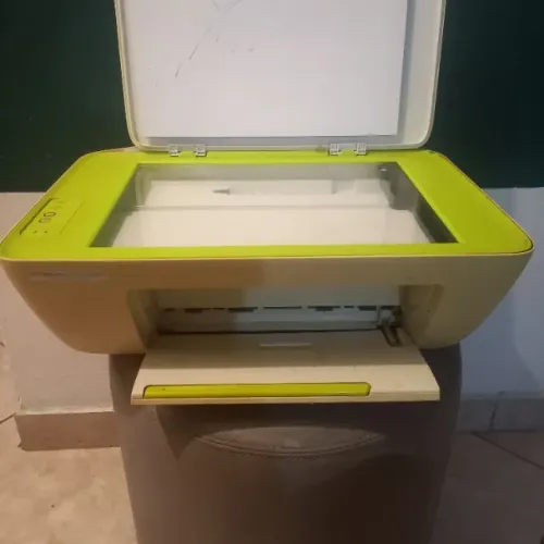 HP Desk Jet Advantage 2136