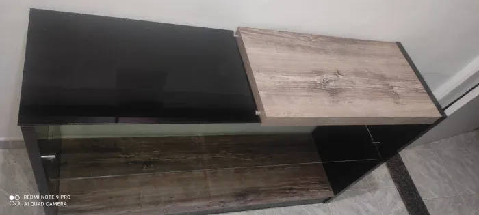 Estante Aparador de vidro e madeira