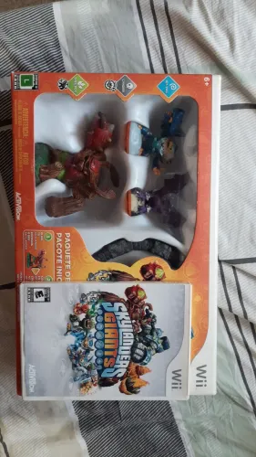SKYLANDER GIANTS STARTER PACK - WII(RARIDADE)