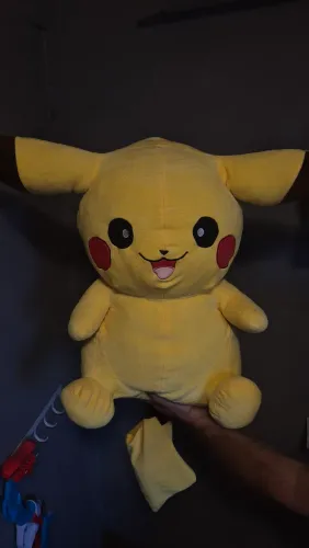 Pelúcia Pikachu Pokémon 