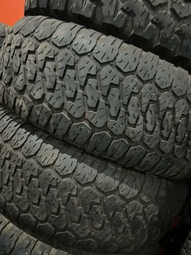 Pneu 265/70/16 Firestone 78 % vida
