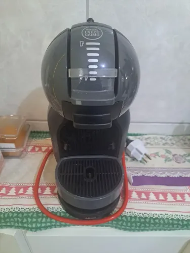 Cafeteira Dolce Gusto