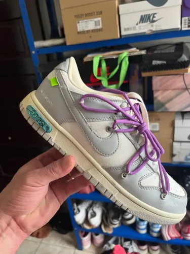 Tênis Nike Dunk Low Off-White (RP)