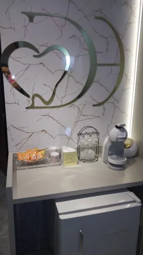 Passo consultório  odontológico completo com estoque!!