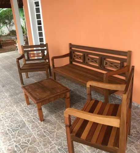 Móveis madeira 