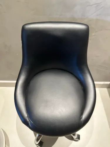 Cadeira Tok e Stok