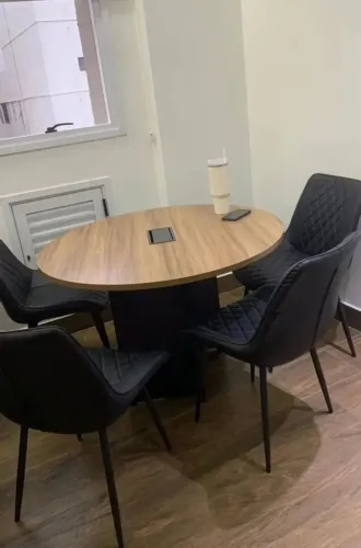 Conjunto Mesa de Reunião com 4 Cadeiras - LOJA IKONMIXOFFICE