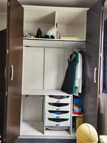 Guarda roupa