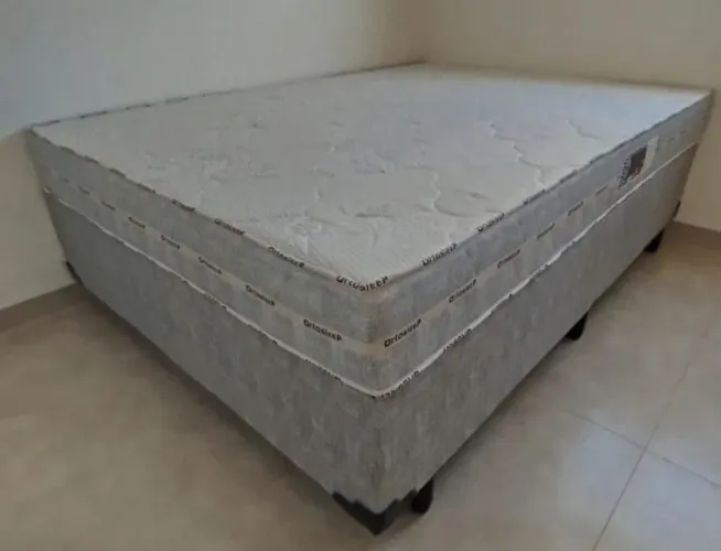 Cama casal com colchão d33 novo entrego hoje