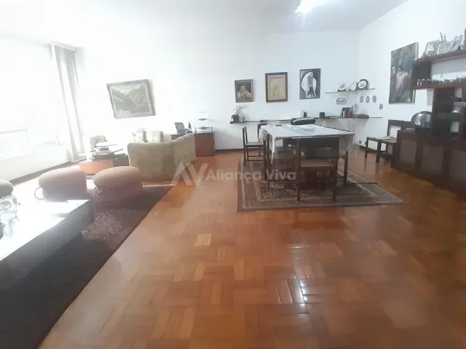 Copacabana | Apartamento 3 quartos, sendo 1 suite