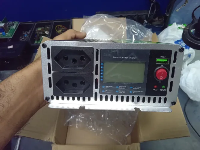 Inversor de Tensão 12v para 220v onda senoidal pura