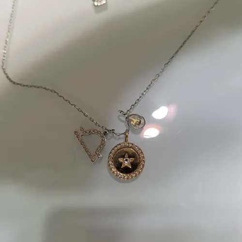 Lindo Colar Swarovski original signo de Libra