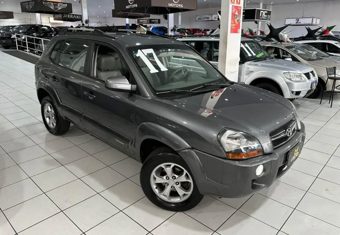 Hyundai Tucson 2.0 MPFI GLS 16V 143cv 2WD Flex 4P AUT 2017