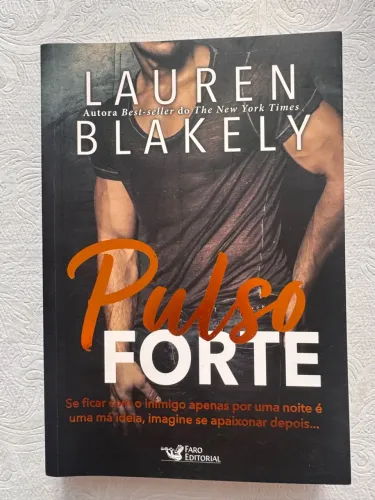 Livro Pulso Forte - Lauren Blakely